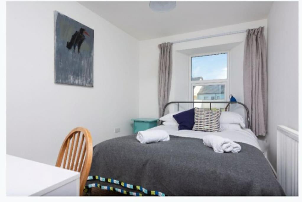 Beautiful And Bright !! Town/Harbour Apartment #2 Penzance Luaran gambar